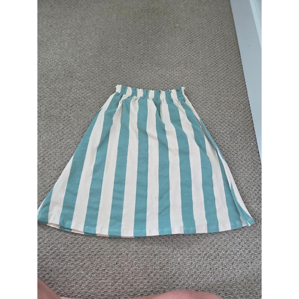 Alice and Ames girls skirt size 8